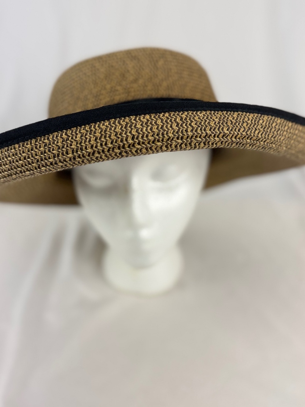 Sun N Sand Straw Sunhat M Brown Grosgrain Ribbon Wide Brim 22 in Around Head